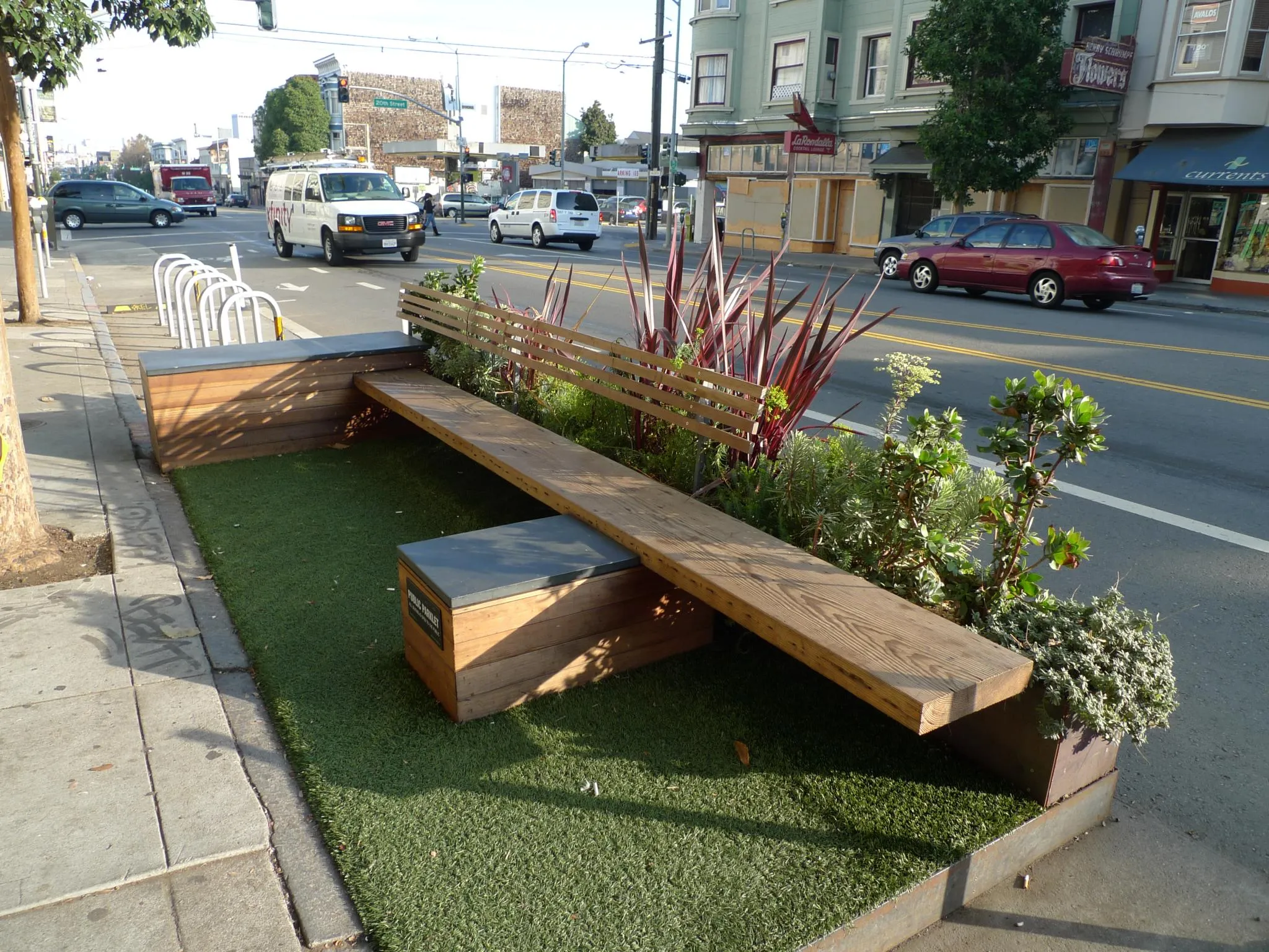 Ein Parklet
